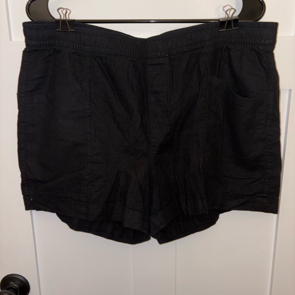 Old Navy Women's Black Linen Shorts